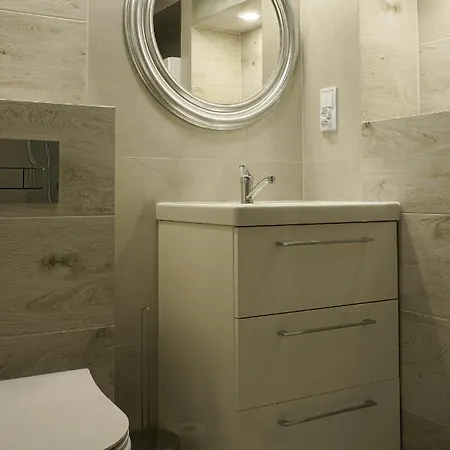 Apartament Wielunska. Spedz Urlop W Najpiekniejszej Dzielnicy Gdyni! Γκντίνια